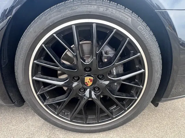Porsche Panamera — Фото автомобиля 18