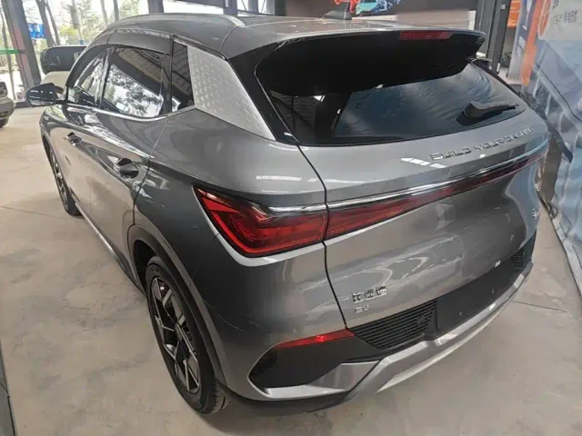 BYD Yuan PLUS — Фото автомобиля 4
