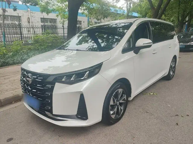 Фотография автомобиля — GAC Trumpchi M6
