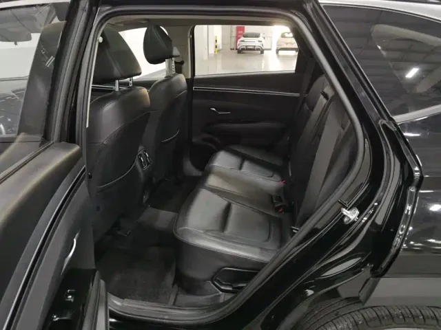 Hyundai Tucson — Фото автомобиля 15