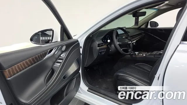 Genesis G80 RG3 — Фото автомобиля 15