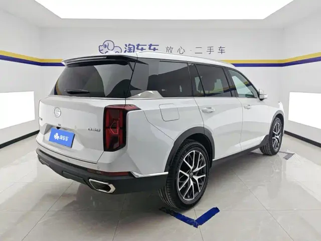 GAC Trumpchi GS8 — Фото автомобиля 3
