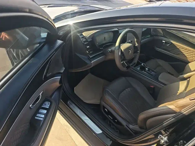 BYD Han — Фото автомобиля 15