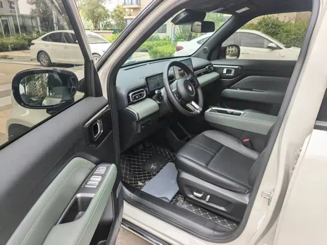 Baojun Yep Plus — Фото автомобиля 11