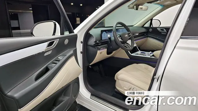 Genesis GV80 2.5T Бензин 2WD — Фото автомобиля 10