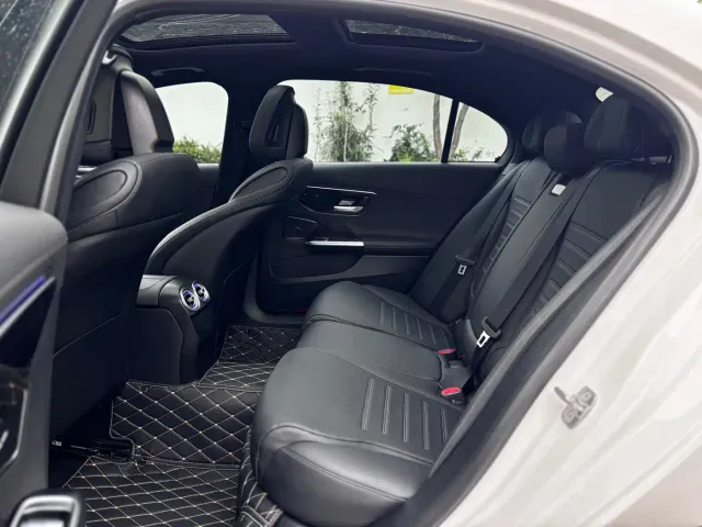 Mercedes-Benz Mercedes-Benz C-Class 2024 C 260 L Sport — Фото автомобиля 12