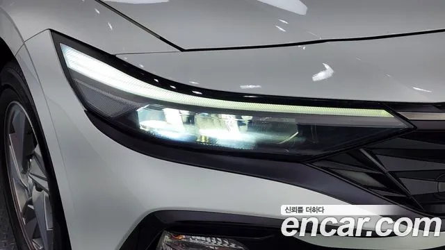 Hyundai Avante CN7 — Фото автомобиля 7