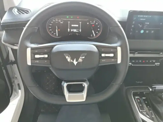 Wuling Jiachen — Фото автомобиля 10