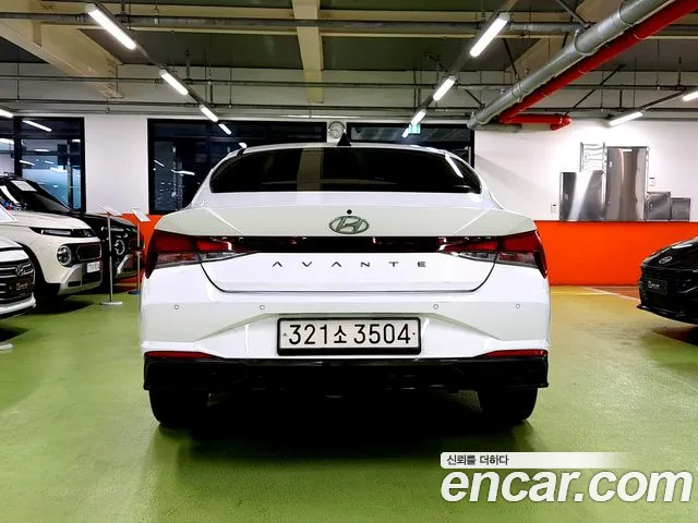 Hyundai Avante — Фото автомобиля 4