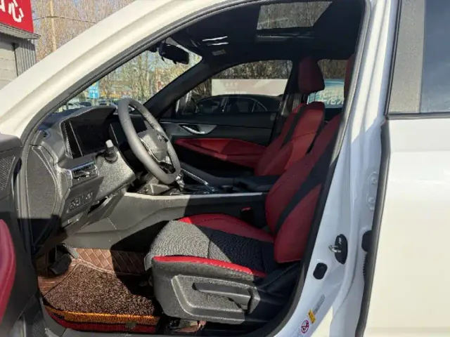 Changan CS35 Plus — Фото автомобиля 4