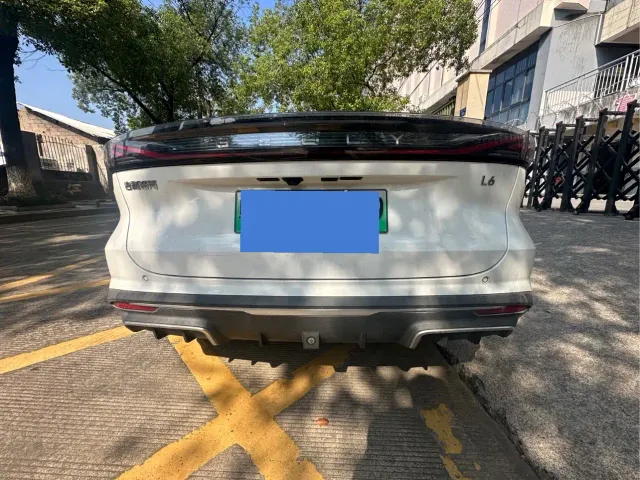 Geely Galaxy L6 — Фото автомобиля 6