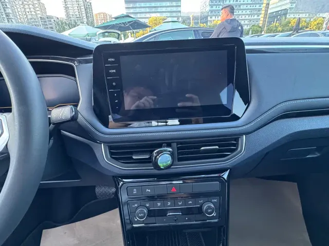 Volkswagen Tharu — Фото автомобиля 8