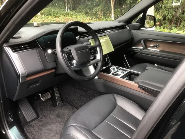 Land Rover Range Rover — Фото автомобиля 10