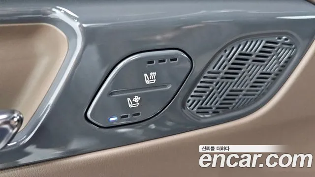 Kia EV9 — Фото автомобиля 28