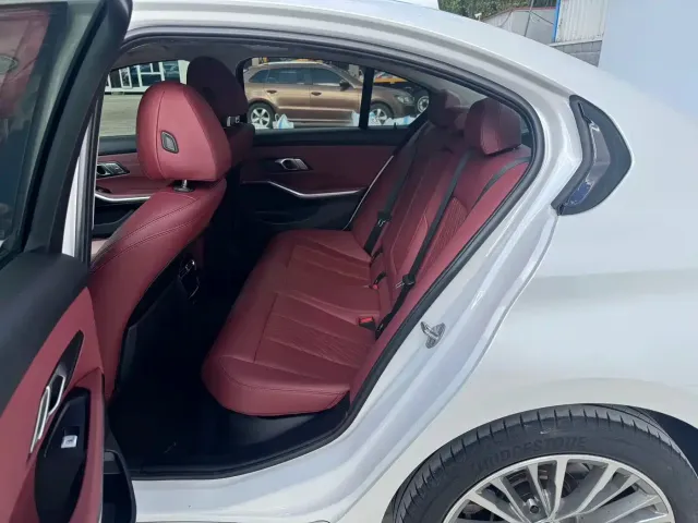 BMW BMW 3 Series 2023 320i M Sport Package — Фото автомобиля 15