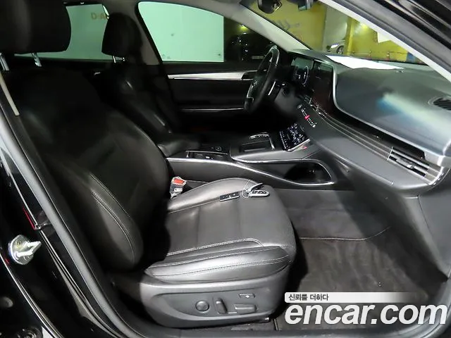 Hyundai Grandeur Новый Grandeur IG — Фото автомобиля 10