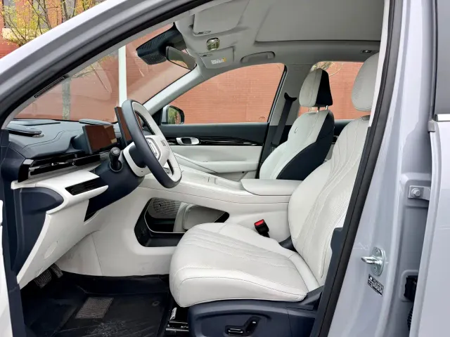 Geely Galaxy E5 — Фото автомобиля 5
