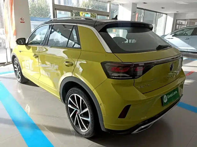 Volkswagen T-Roc — Фото автомобиля 4