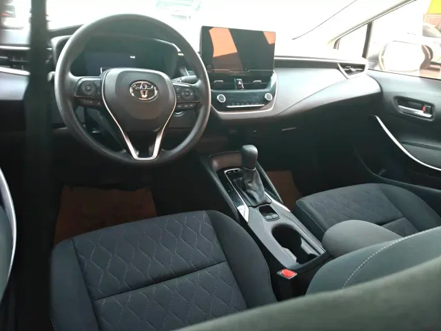 Toyota Corolla — Фото автомобиля 4