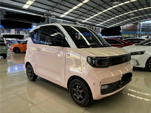 Wuling Hongguang Mini EV — Фото автомобиля 3