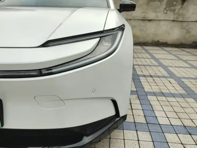 Toyota bZ5 — Фото автомобиля 23