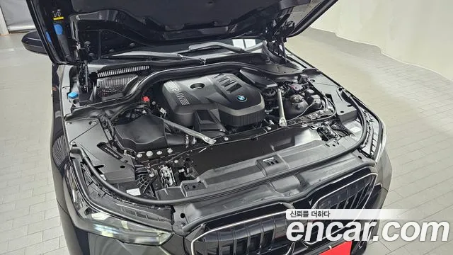 BMW 5-Series 5 серия (G60) 530i xDrive M Sport Pro Special Edition — Фото автомобиля 5