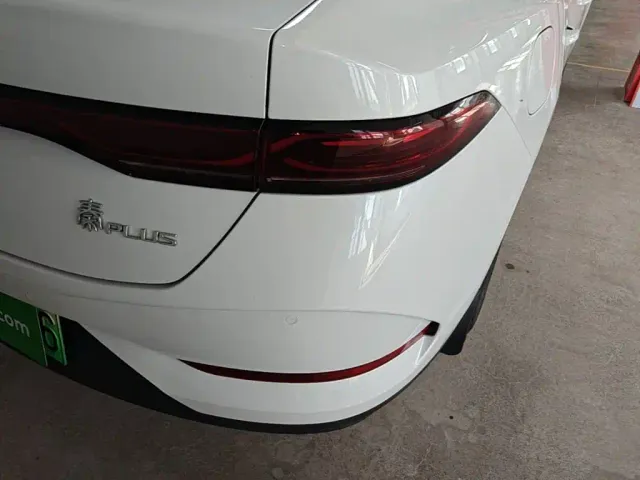 BYD Qin PLUS — Фото автомобиля 7