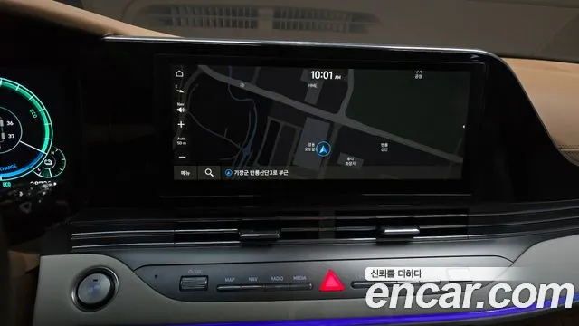 Hyundai Grandeur (New) Hybrid — Фото автомобиля 24