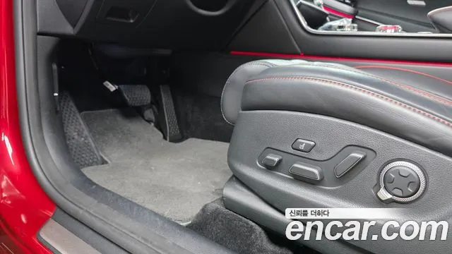 Genesis GV80 — Фото автомобиля 26