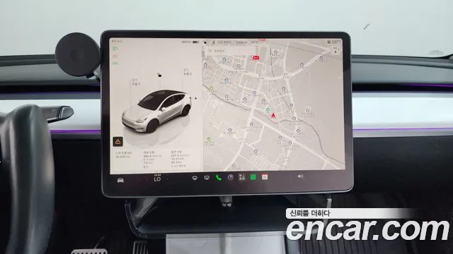 Tesla Model Y — Фото автомобиля 12