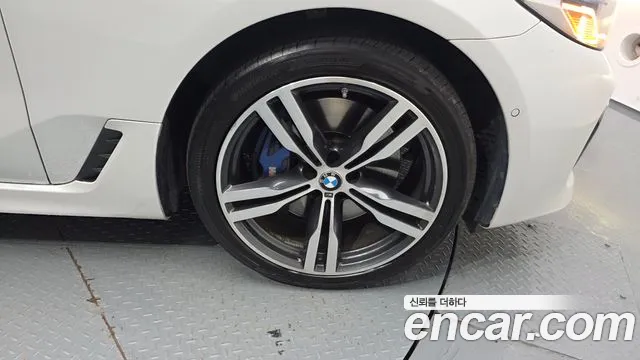 BMW Gran Turismo — Фото автомобиля 21