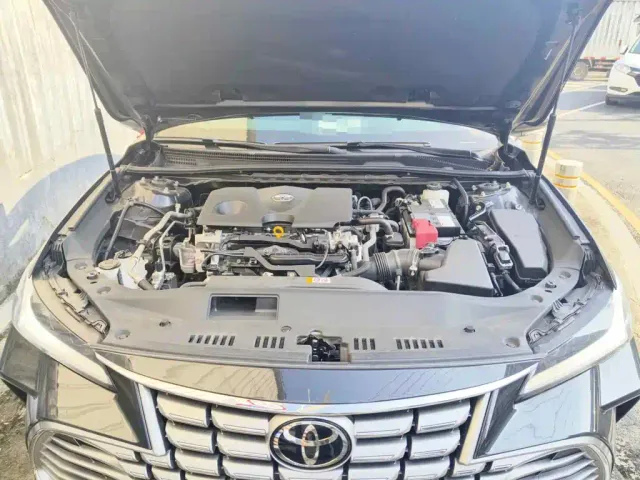 Toyota Avalon — Фото автомобиля 3