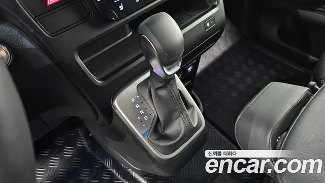 Hyundai Staria Staria L3.5 Карго 3 места — Фото автомобиля 9