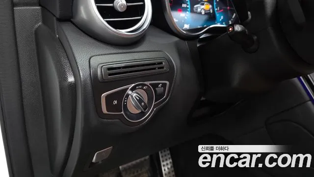 Mercedes-Benz GLC-Class X253 — Фото автомобиля 30