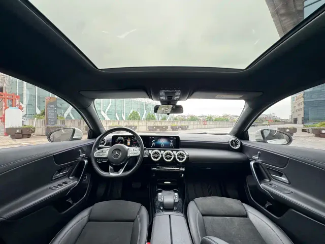 Mercedes-Benz A-Class — Фото автомобиля 15