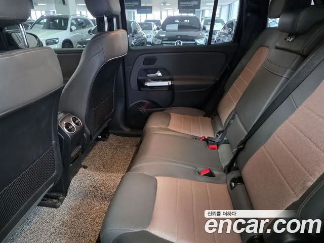 Mercedes-Benz EQB — Фото автомобиля 10