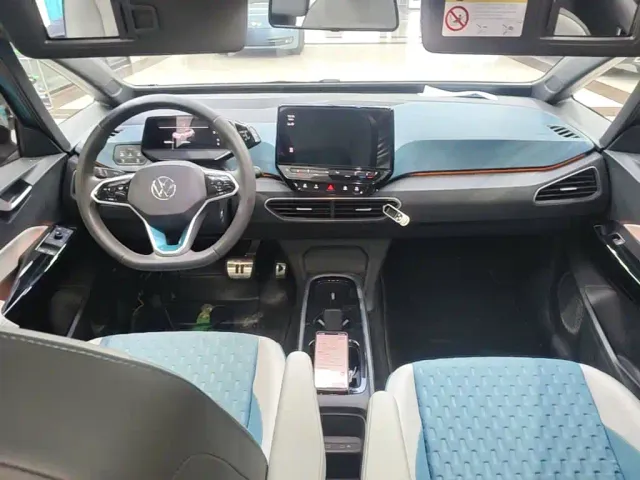 Volkswagen ID.3 — Фото автомобиля 9