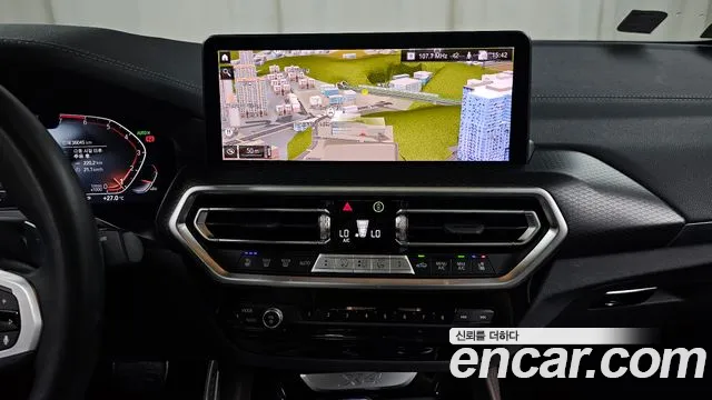 BMW X4 xDrive20i M Sport — Фото автомобиля 12