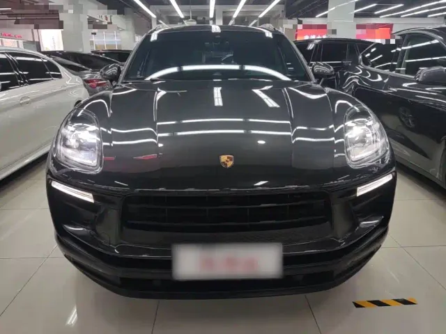 Porsche Macan — Фото автомобиля 2