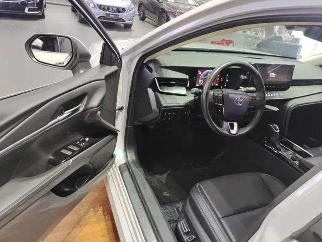 Toyota Camry — Фото автомобиля 15