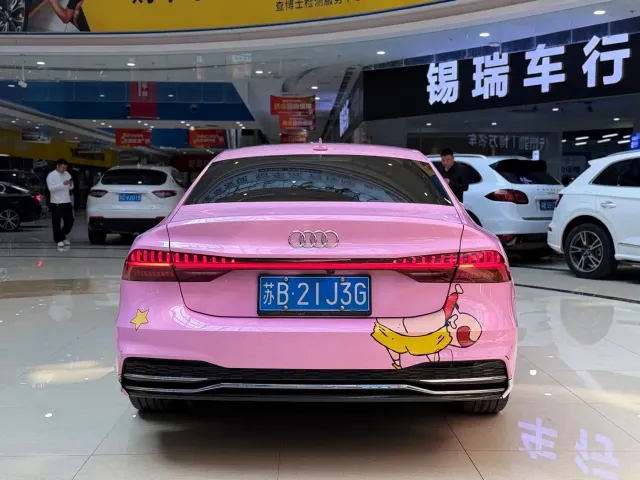 Audi A7L — Фото автомобиля 4