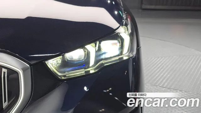 BMW 5 Series — Фото автомобиля 7