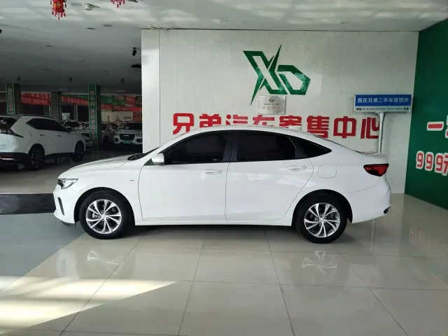 Buick Verano — Фото автомобиля 2