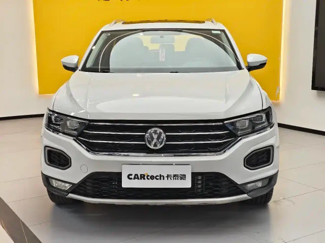 Volkswagen T-Roc — Фото автомобиля 2
