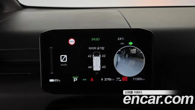 Kia PV5 — Фото автомобиля 11