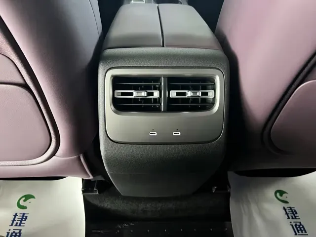 iCAR iCAR V27 2025 LiDAR Edition — Фото автомобиля 10