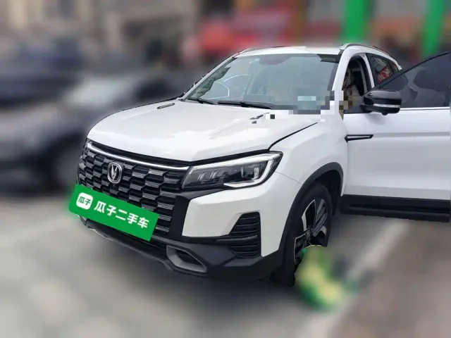 Фотография автомобиля — Changan CS75