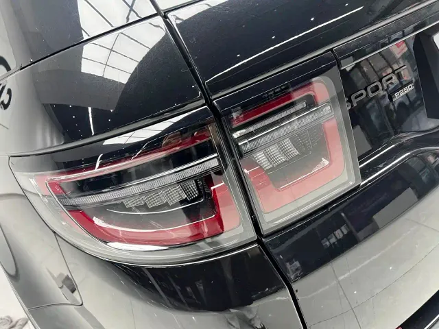 Land Rover Discovery Sport — Фото автомобиля 2