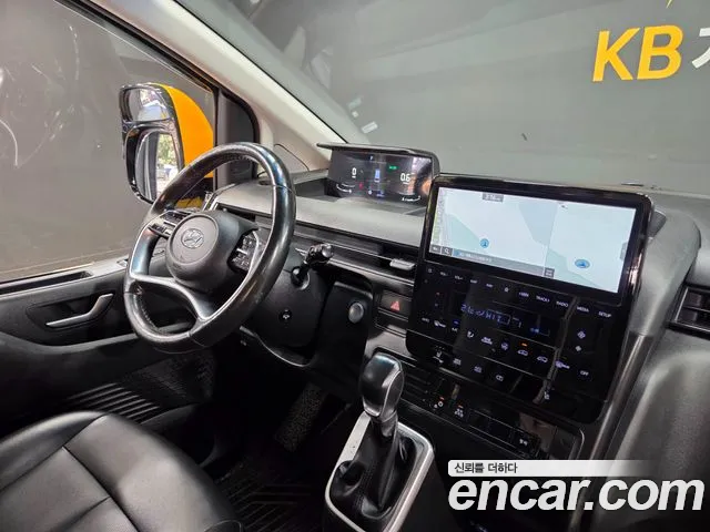 Hyundai Staria — Фото автомобиля 14