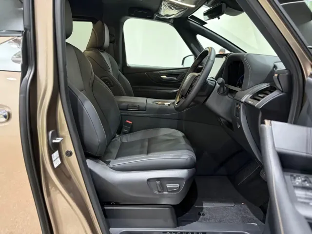 Toyota Alphard — Фото автомобиля 4